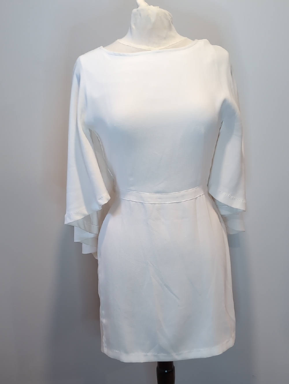 Cupcakes & Cashmere Cape Dress - Picture 3 of 11